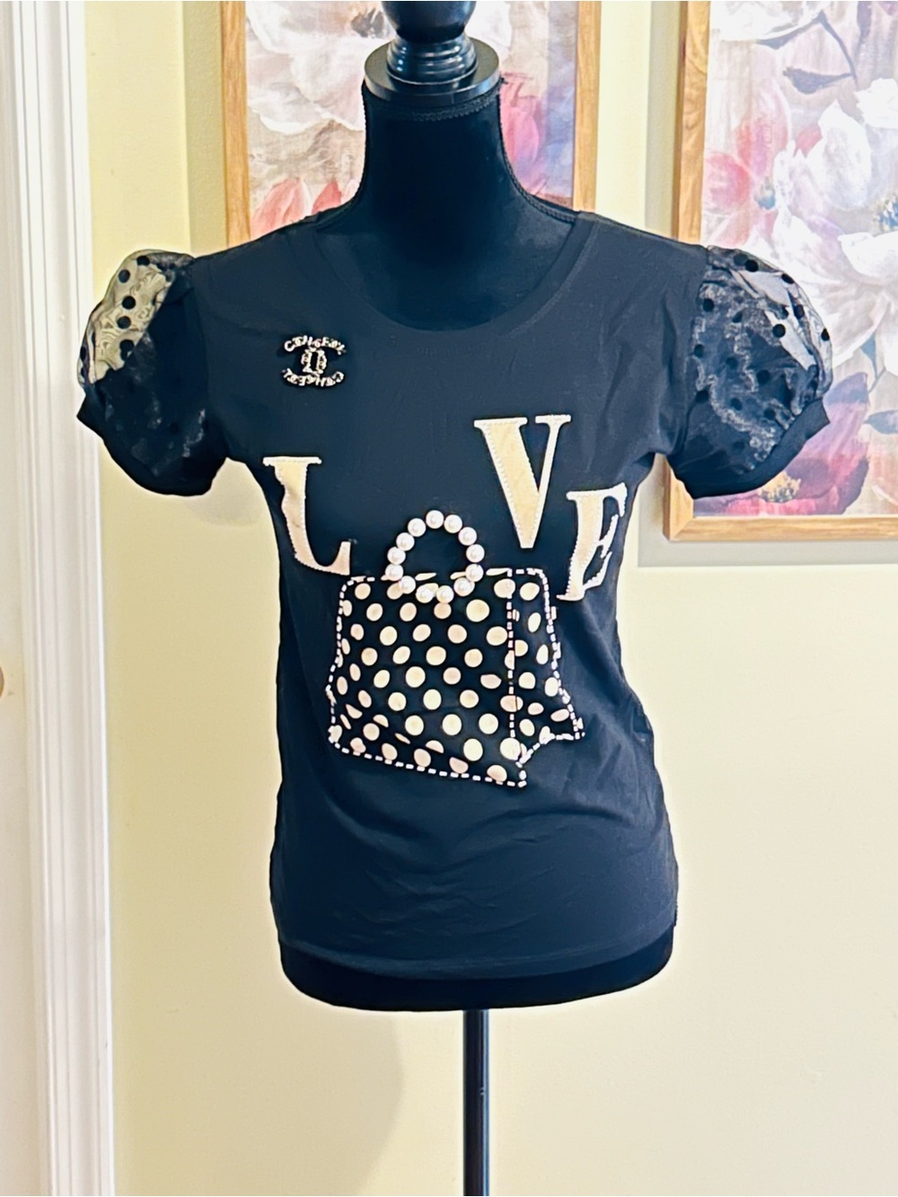 LOVE Polka Dot Accent Short Sleeve Tee - Black - Unbranded